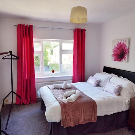 Perry Road, Beautiful Large House Available For Guests And Contractors Parking Wifi Villa Nottingham Bagian luar foto