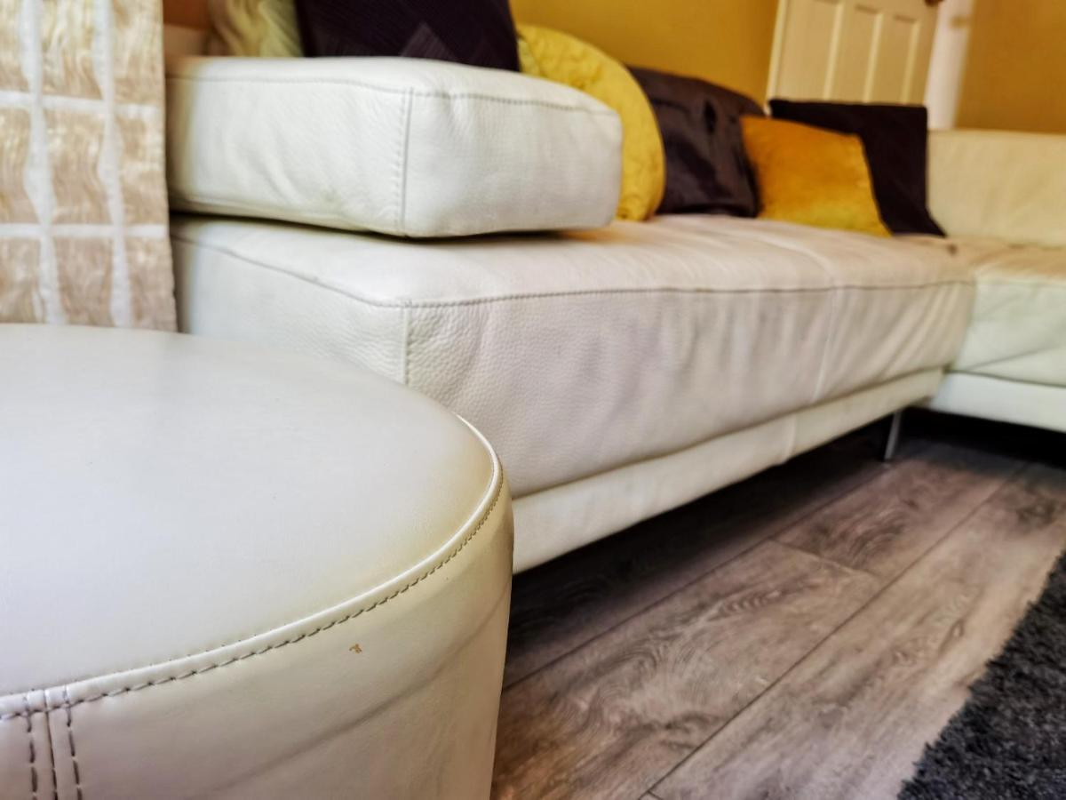 Perry Road, Beautiful Large House Available For Guests And Contractors Parking Wifi Villa Nottingham Bagian luar foto